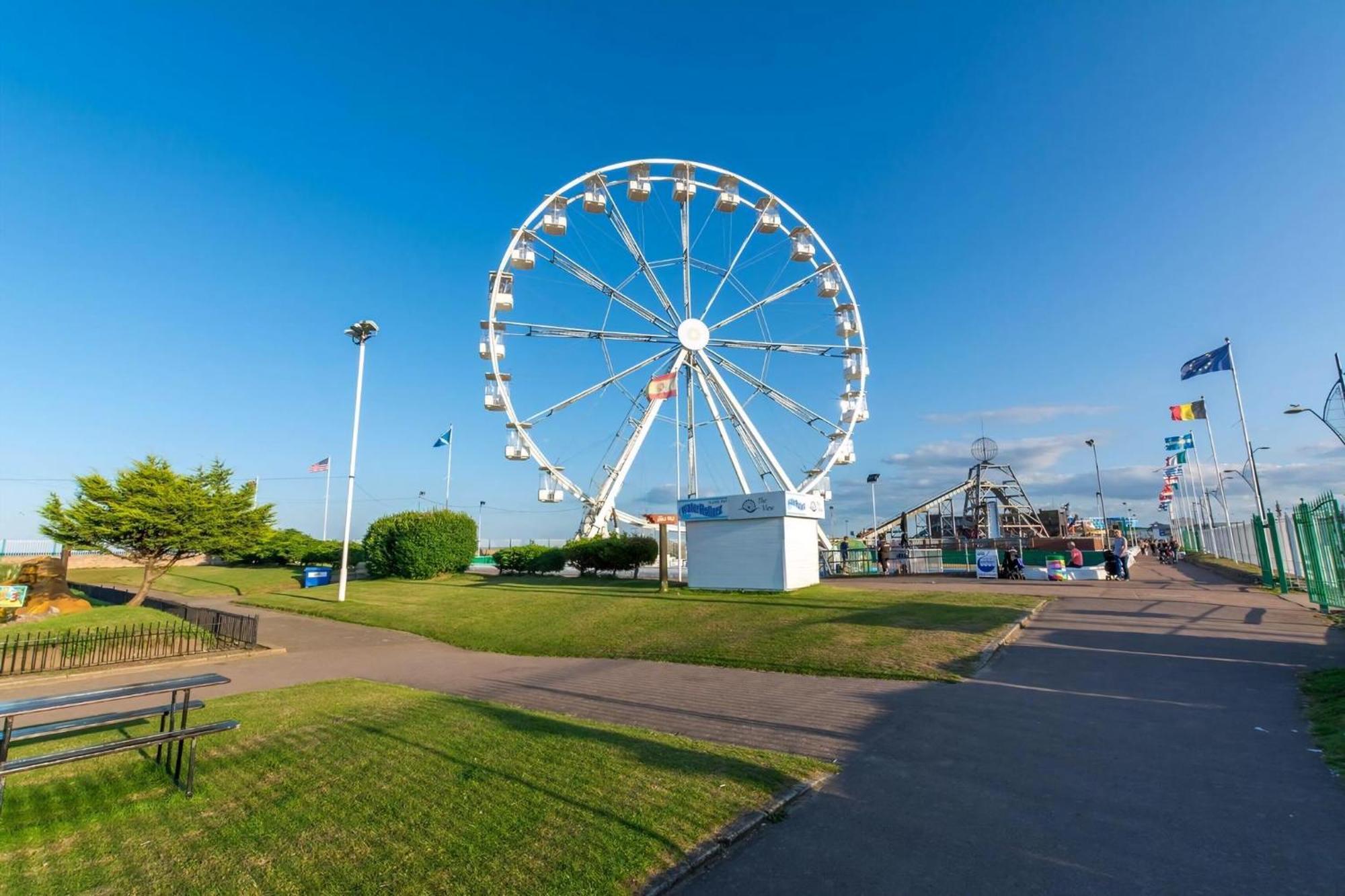 Hotel Beautiful 8 Berth Caravan For Hire At Seashore Haven Park In Norfolk Ref 22039C Great Yarmouth Esterno foto